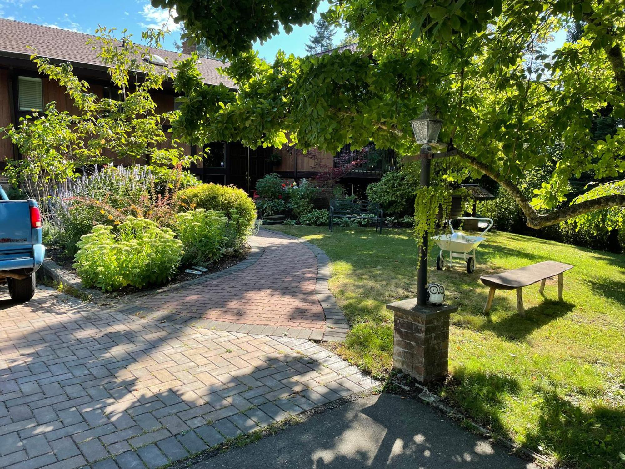 Coles Bay Vacation Retreat Βίλα North Saanich Εξωτερικό φωτογραφία