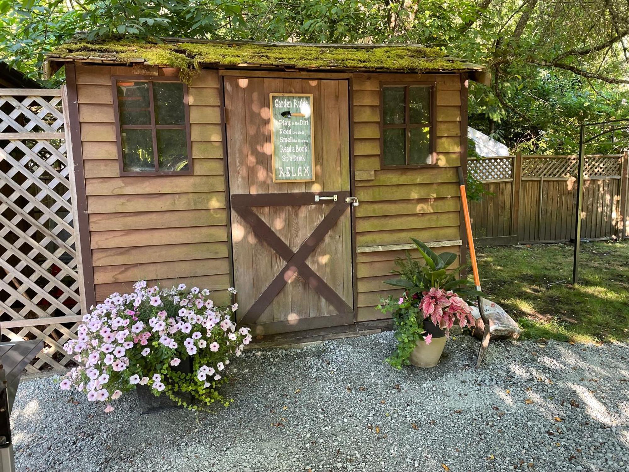 Coles Bay Vacation Retreat Βίλα North Saanich Εξωτερικό φωτογραφία