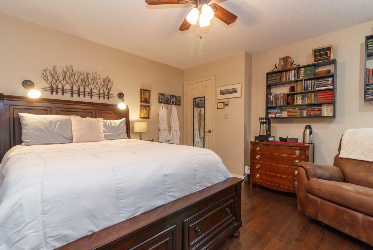 Coles Bay Vacation Retreat Βίλα North Saanich Εξωτερικό φωτογραφία